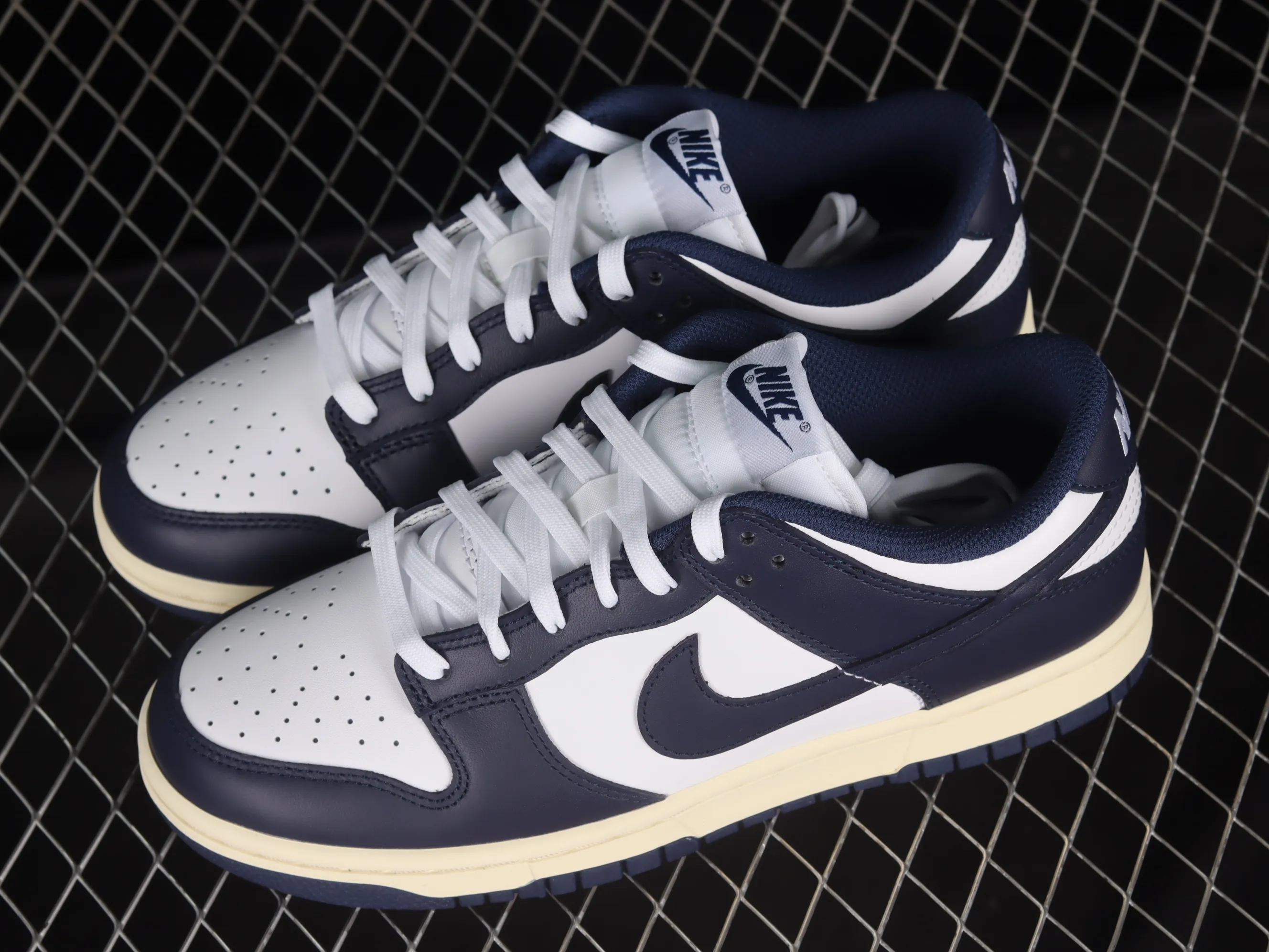 All categories Nk SB Dunk series Nk SB Dunk Low low-top sneakers M version pure original Nk SB Dunk Low "Navy Blue" navy blue color SB smashed backboard fashion casual sneakers DD1503-115